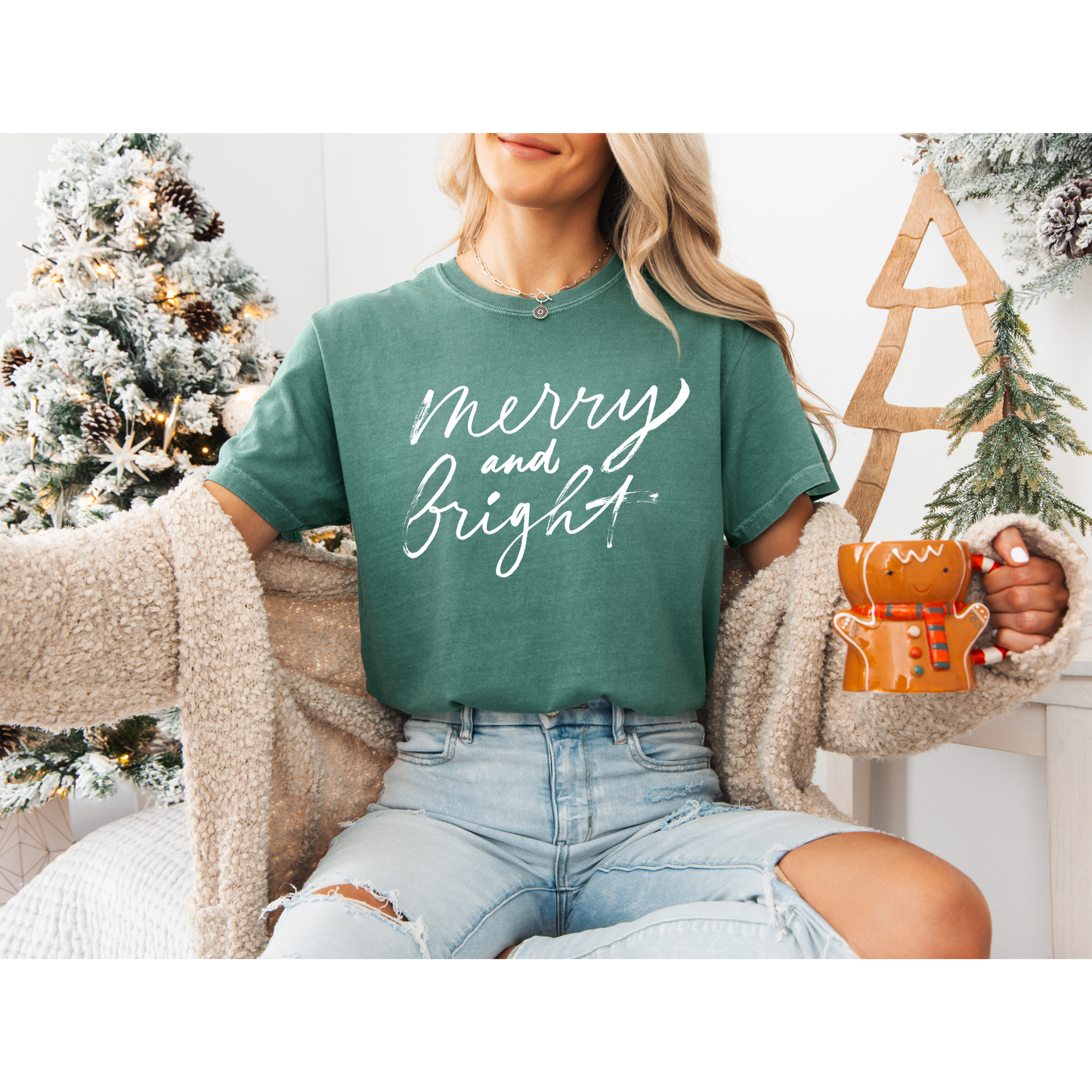 Christmas T-shirt: Merry and Bright Script Font Tee, Holiday Shirt, Festive Apparel, Xmas Top, Seasonal Clothing