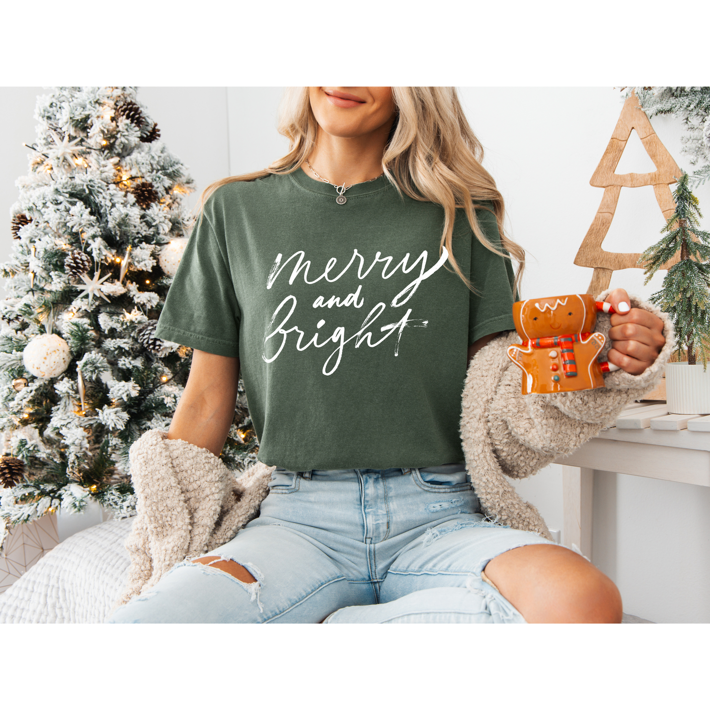 Christmas T-shirt: Merry and Bright Script Font Tee, Holiday Shirt, Festive Apparel, Xmas Top, Seasonal Clothing